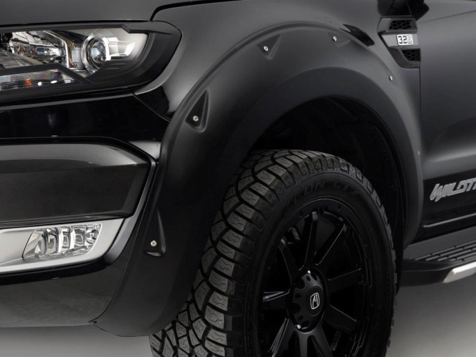 Ranger X-treme Wheel Arch Kit In Matte Black 